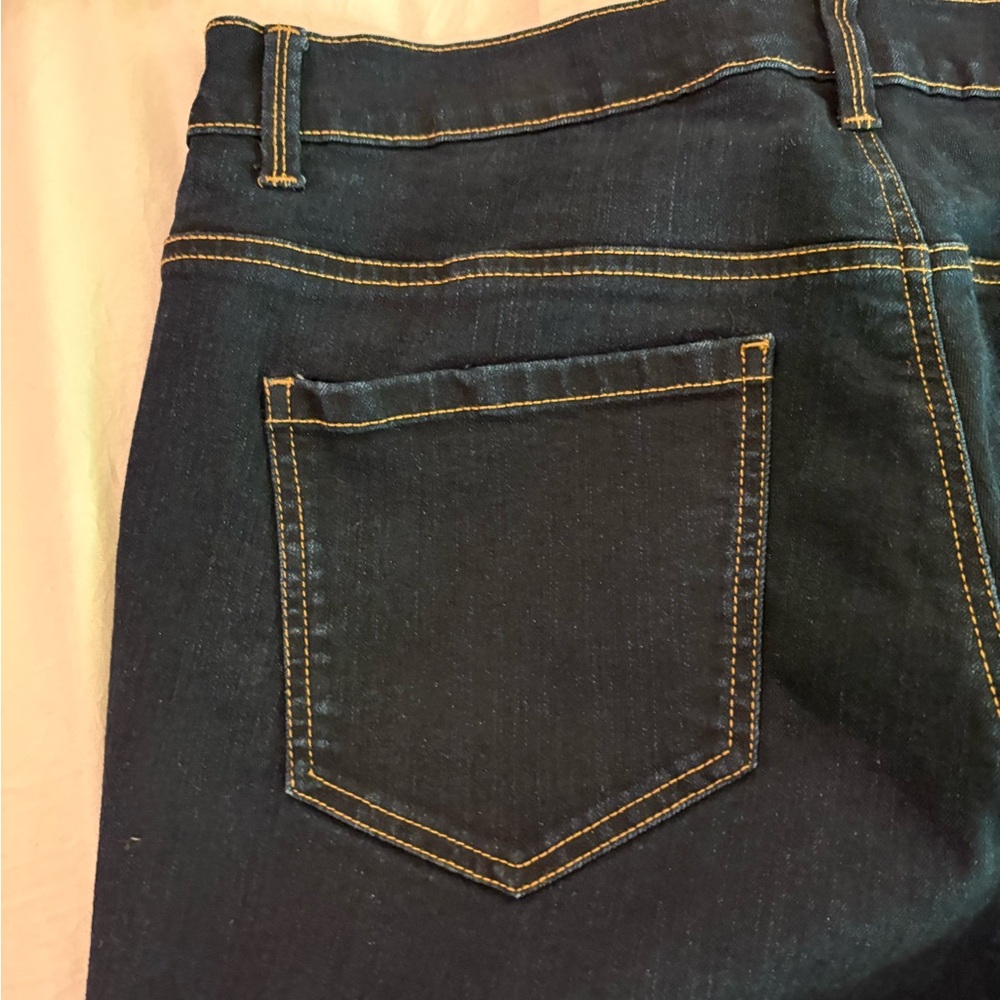 Gloria Vanderbilt Dark Blue Amanda Straight Leg Jeans - Picture 4 of 4
